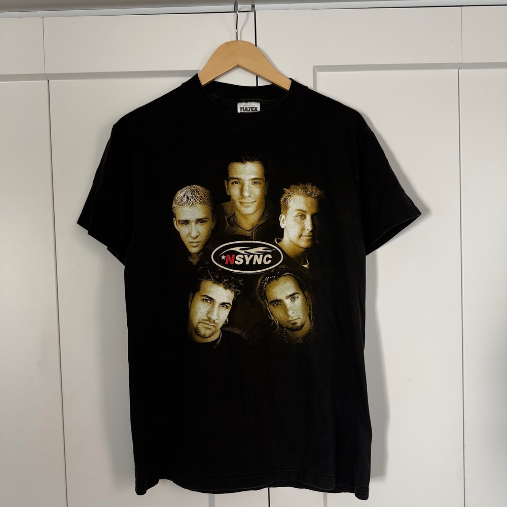 Vintage 90s Mens Medium NSYNC T-Shirt Black Graphic Back Hit Band Tee Cotton